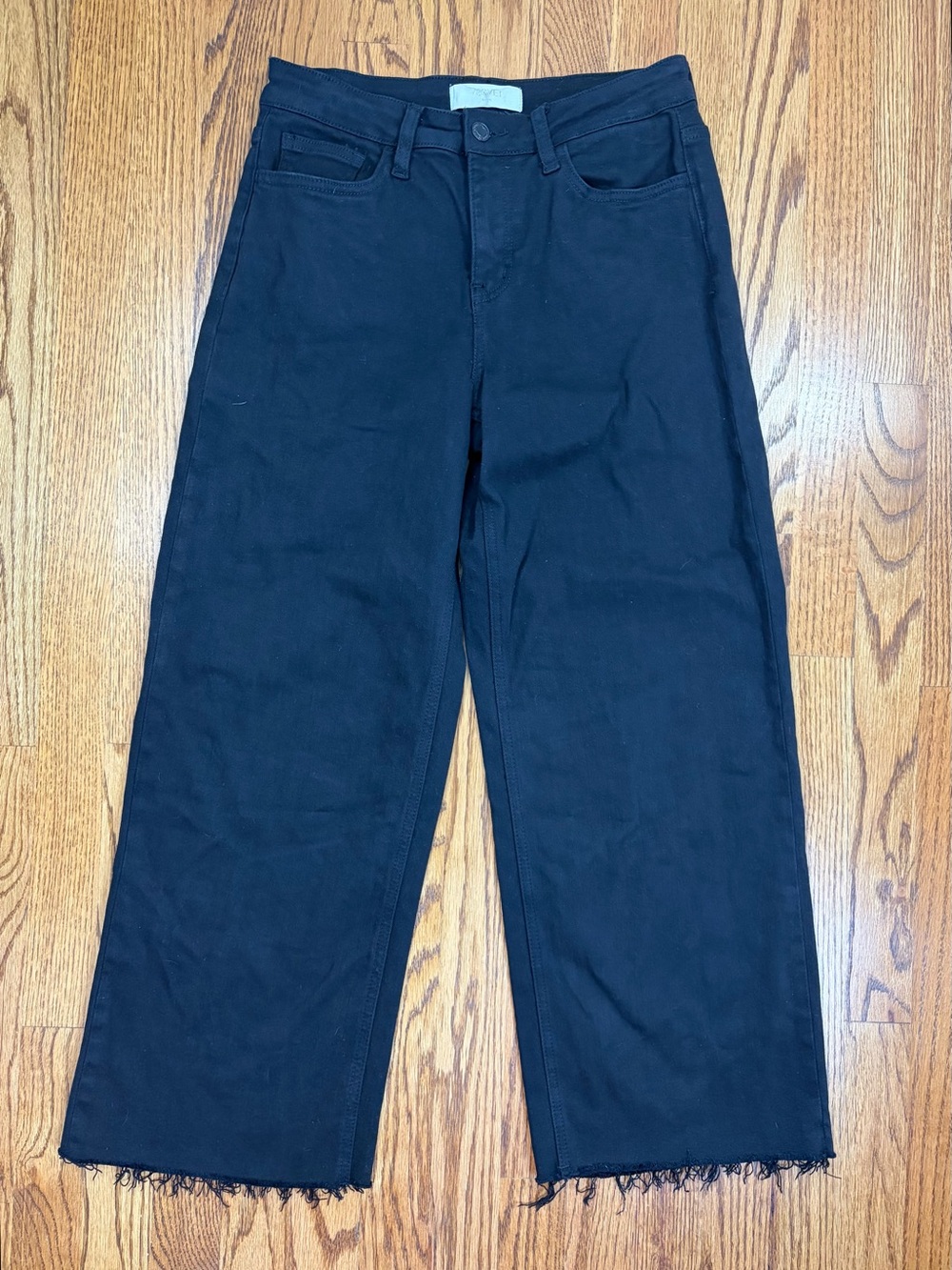 Vervet High Rise Wide-Leg Raw Hem Black Crop Jeans (27)